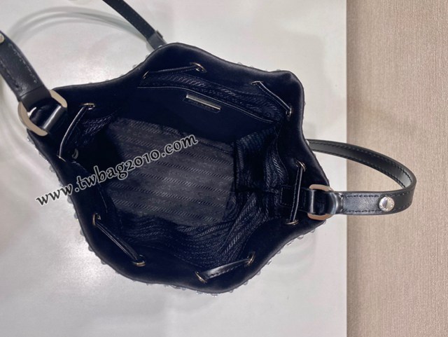 Prada專櫃新款水晶水桶包 1BE067 普拉達抽繩水桶包肩背女包 csp1440